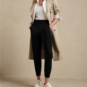 Brand New Banana Republic Joggers! Size Small.